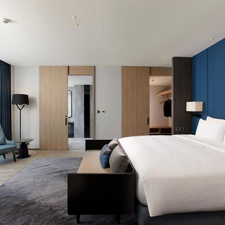 Cozzi Blu Otel Zhongli Dış mekan fotoğraf A bedroom at the hotel
