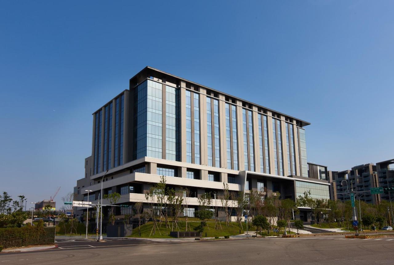 Cozzi Blu Otel Zhongli Dış mekan fotoğraf Kaohsiung Medical University Hospital